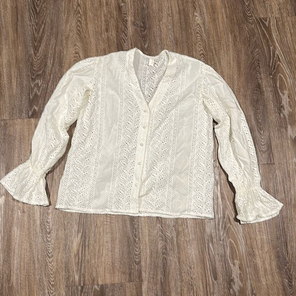 White eyelet Victorian romantic blouse M L